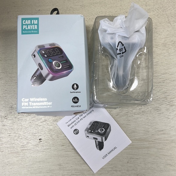 NIB - Multifunctional Car Wireless FM Transmitter, Hand-Free Adapter and Charger - Picture 11 of 13